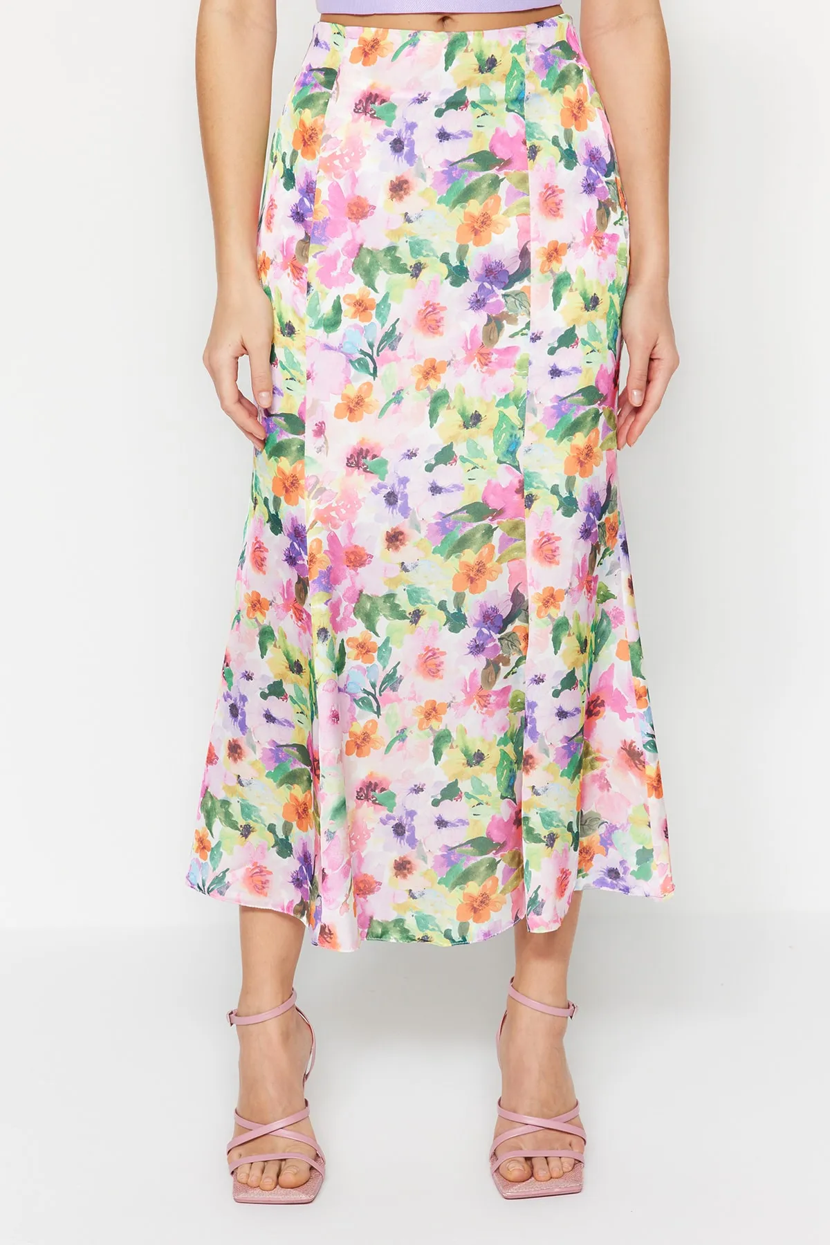 Trendyol Collection  Mehrfarbiger, gewebter Maxirock mit Blumenmuster TWOSS23ET00124