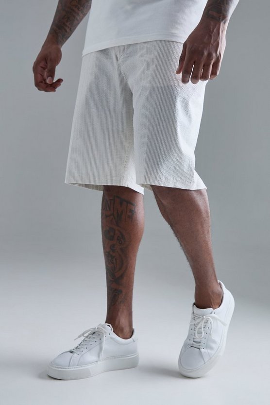 Plus gestreifte Seersucker Shorts mit Kordelzug