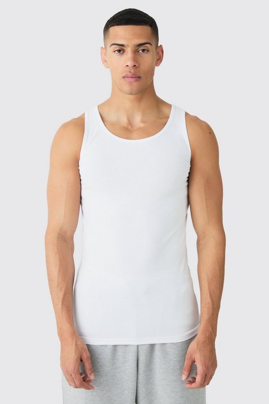 Basic Muscle-Fit Tanktop