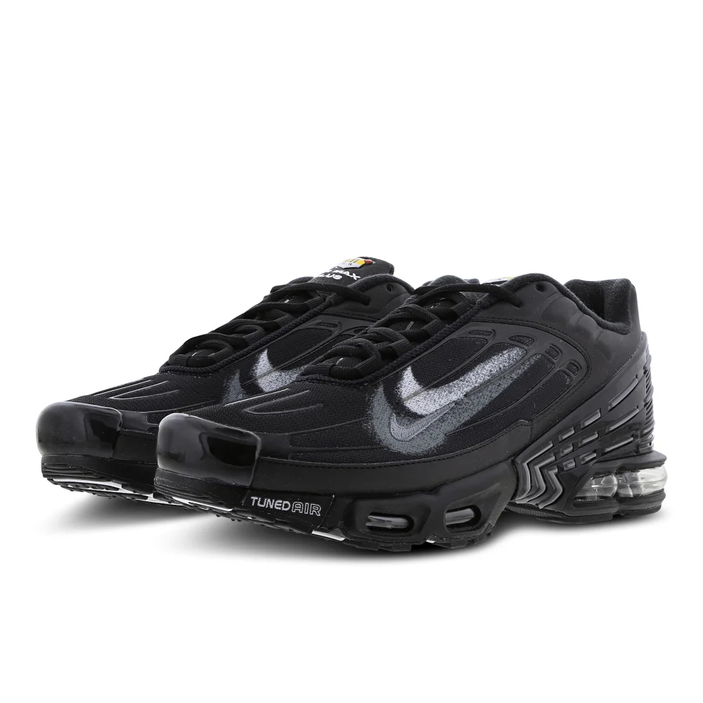 Nike Air Max Plus 3 FD0659-001 / schwarz