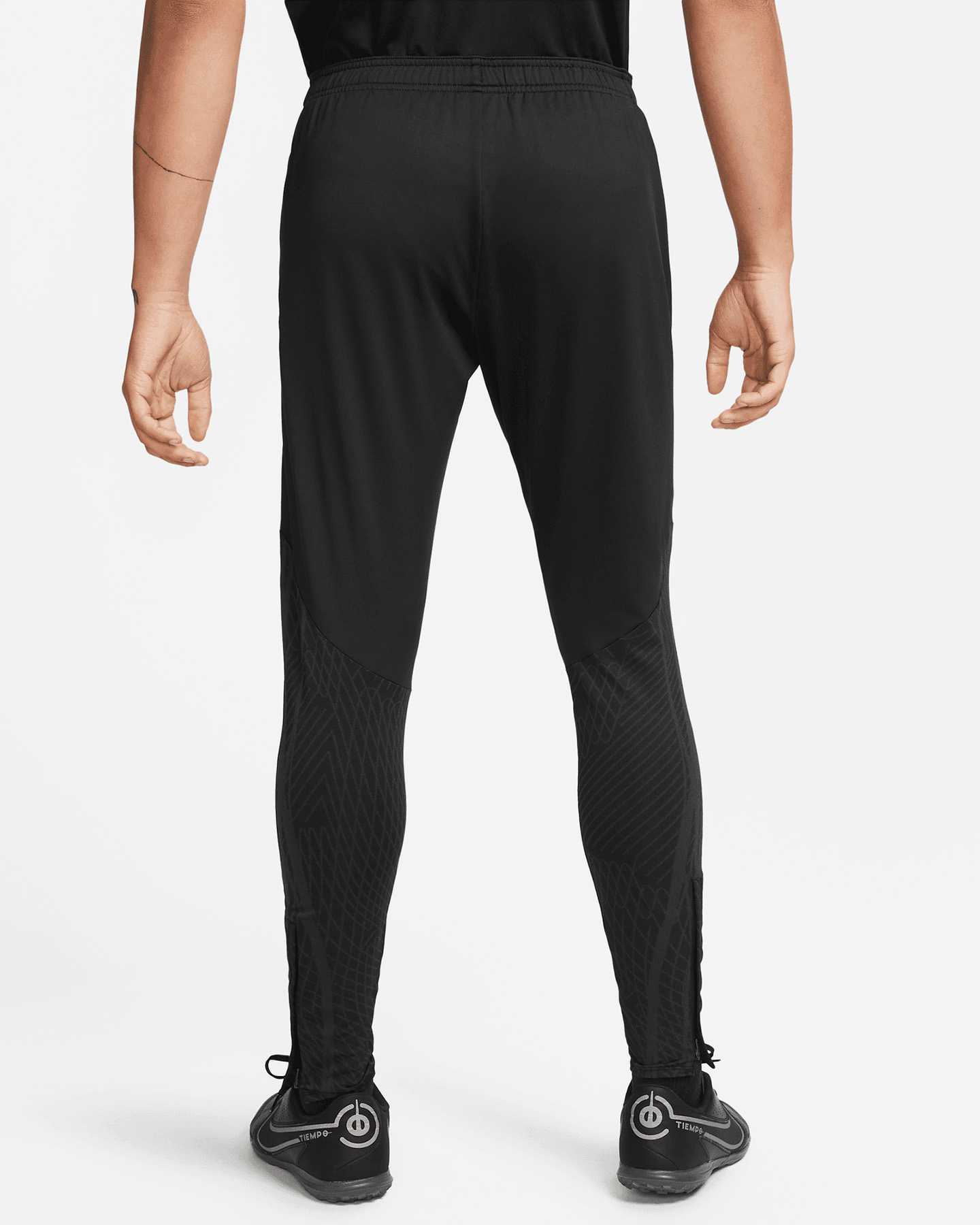 Futbalové šortky Nike Strike Soccer M DV9269-010
