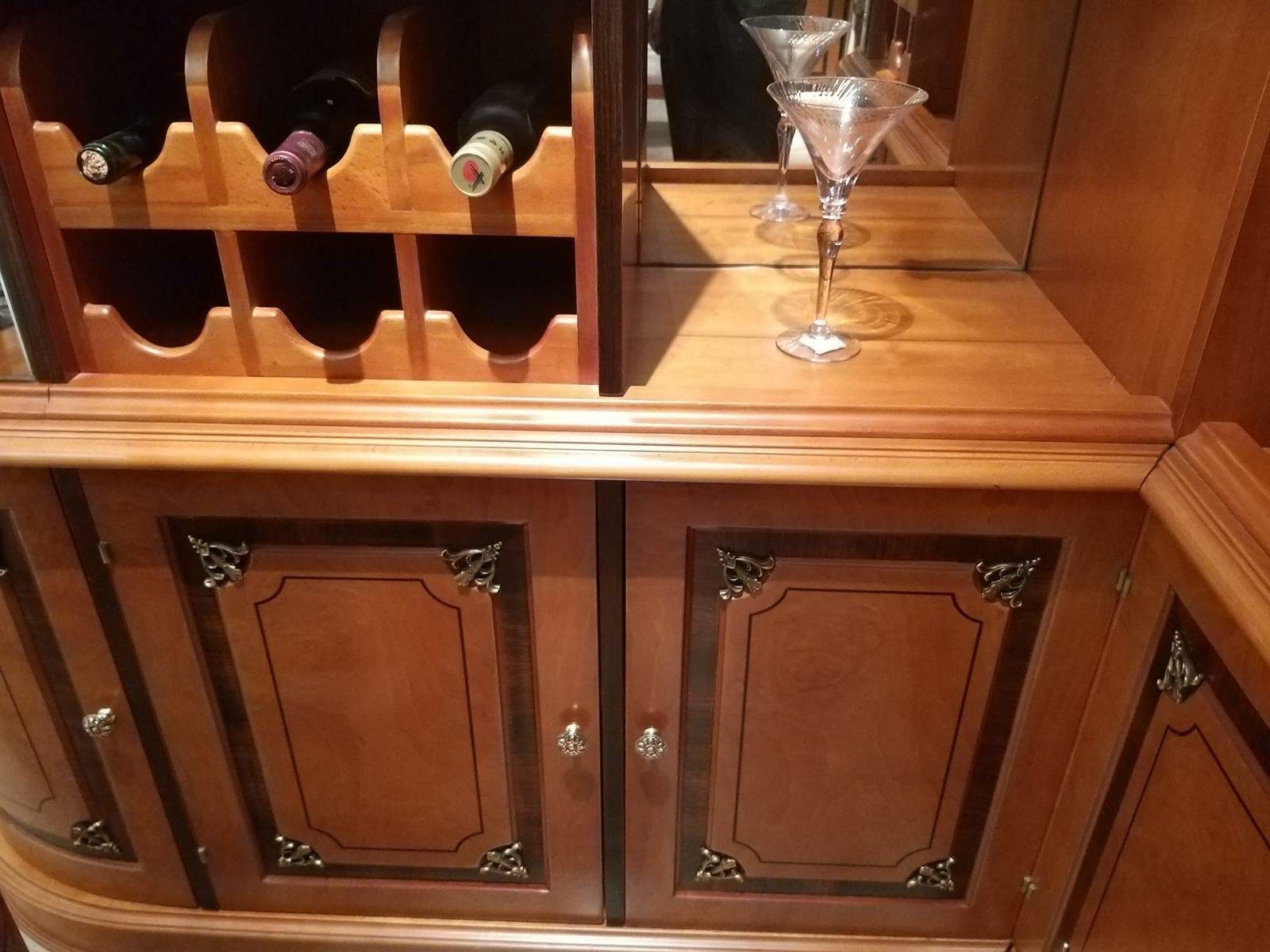 JVmoebel Barschrank Vitrine Bar Schrank Schränke Hausbar Klassische Bar Antik Stil