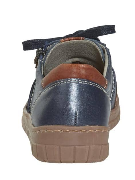 Schnürschuh