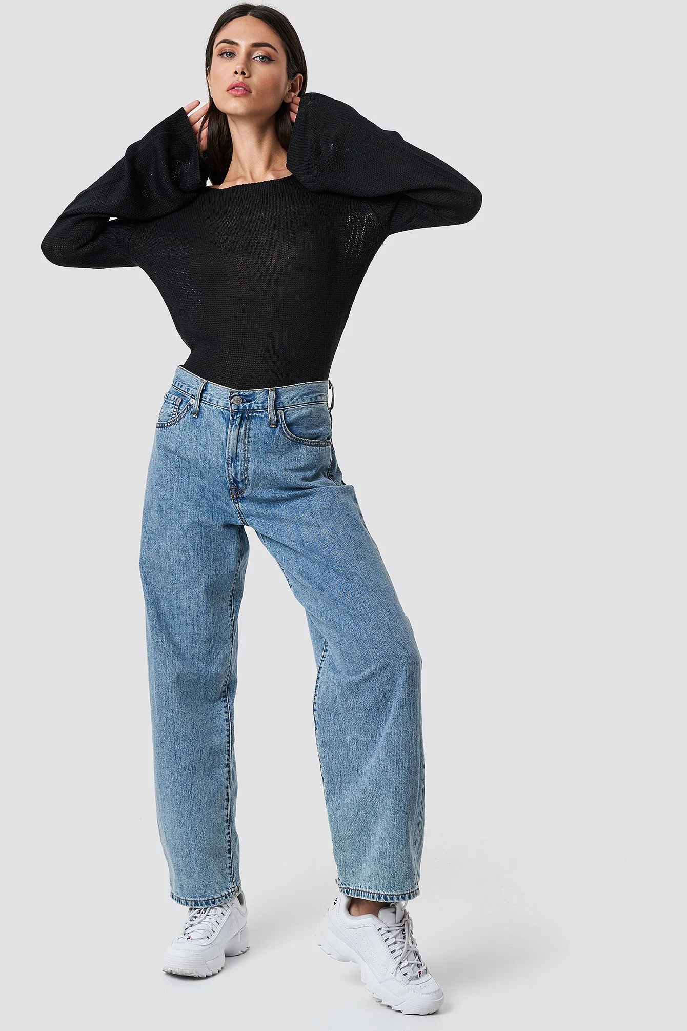 Vanessa Back V-neck Knit