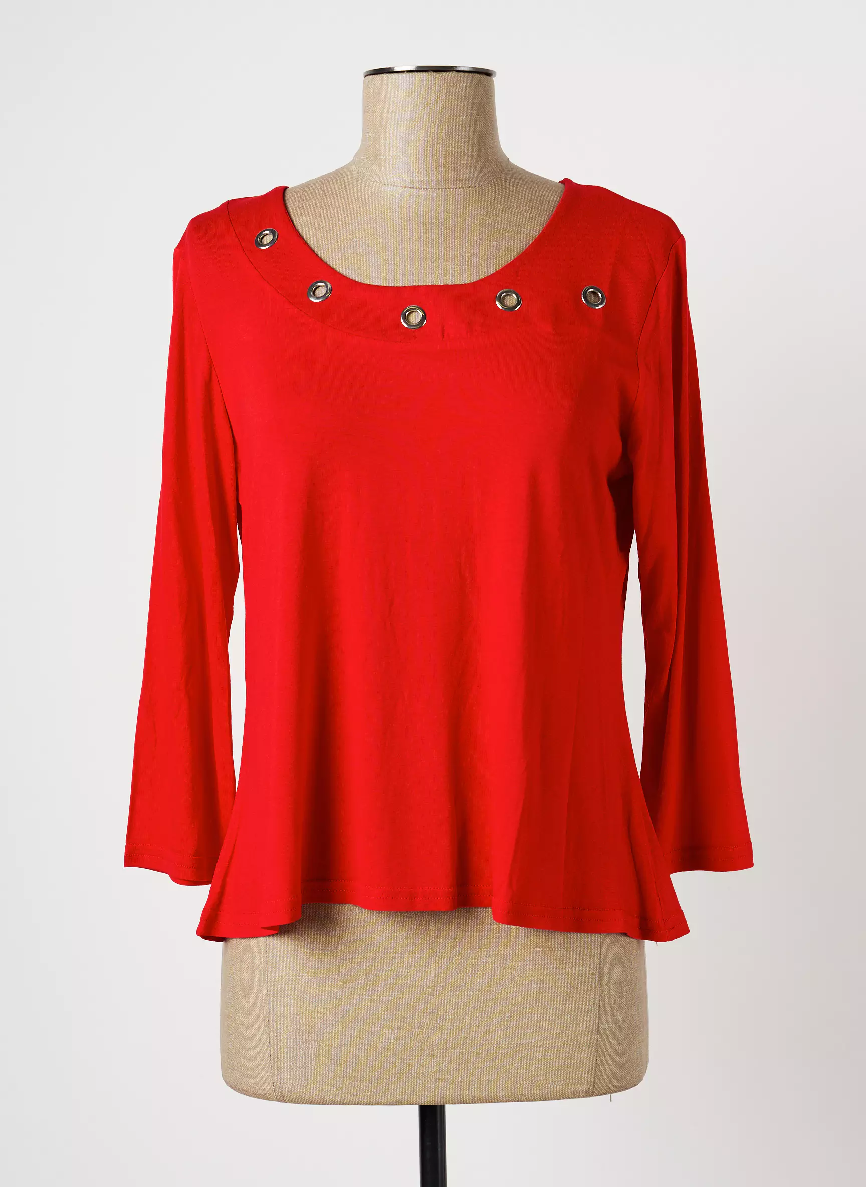 Multiples Tshirts Femme couleur rouge