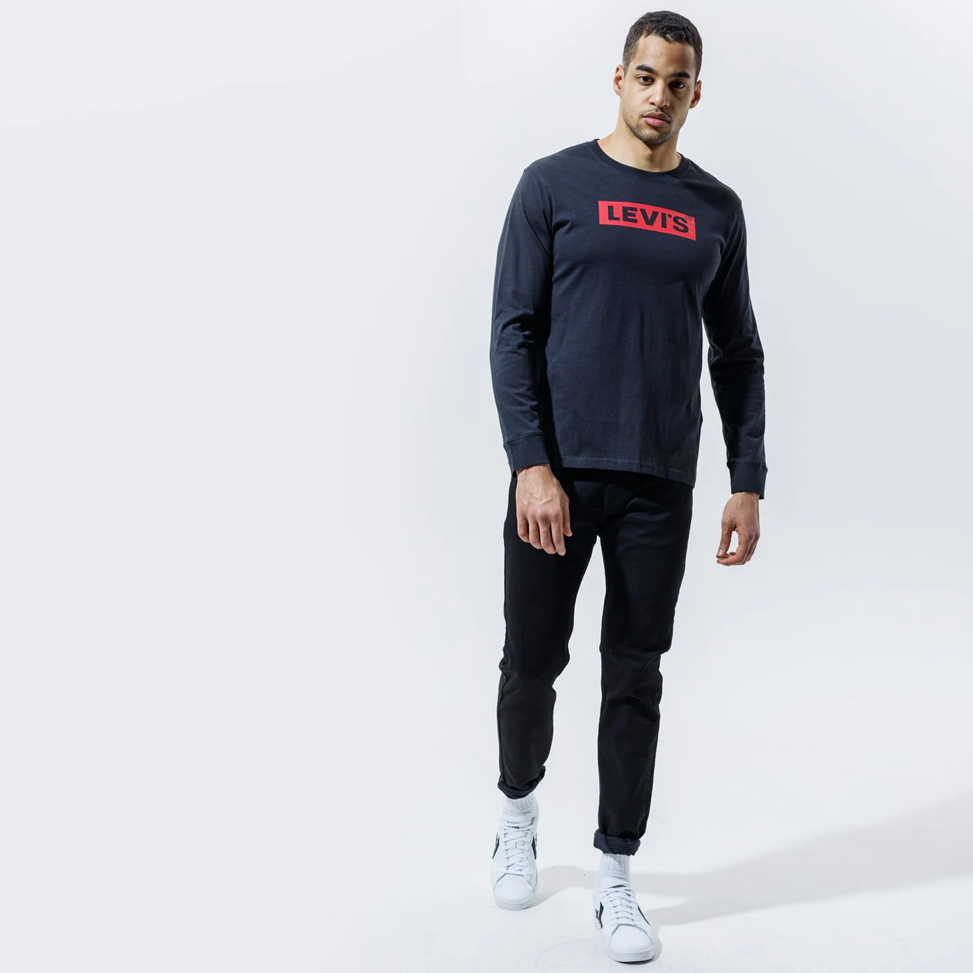 LEVI'S T-SHIRT RELAXED LS GRAPHIC TEE Schwarz
