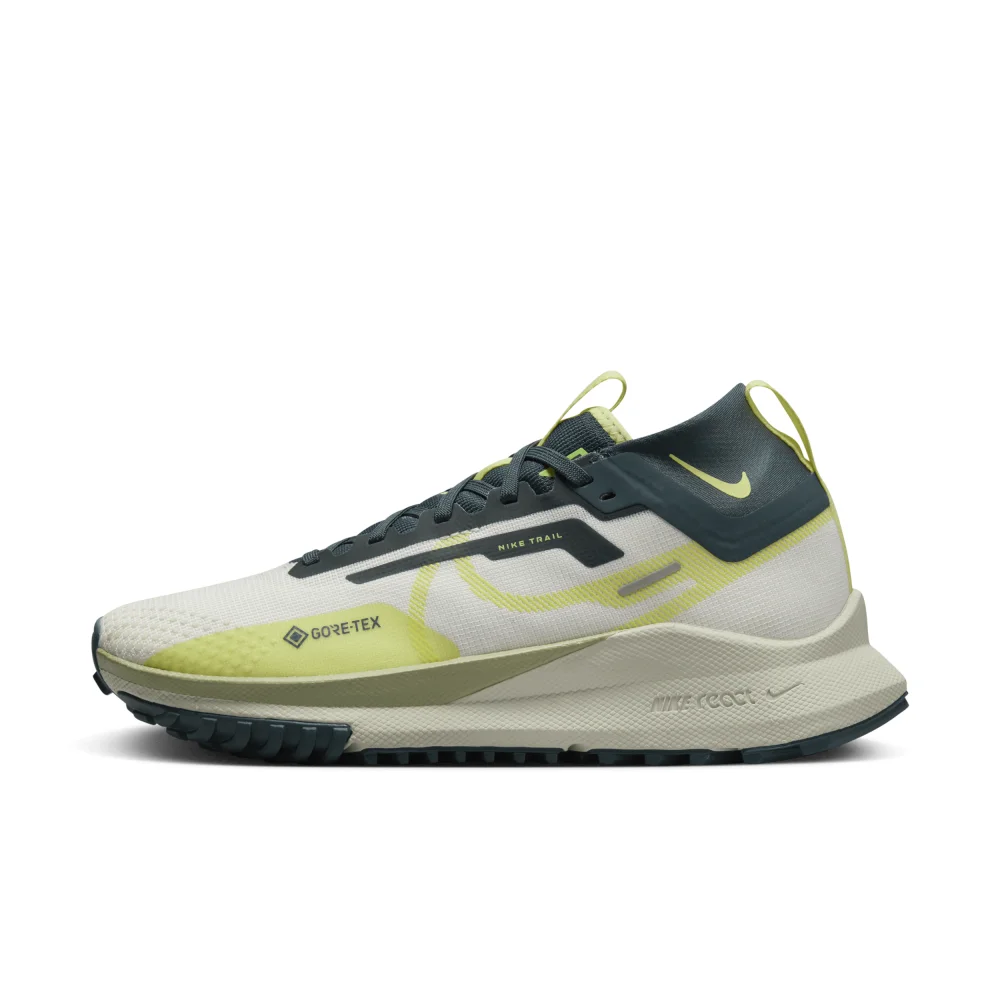 Nike Pegasus Trail 4 GORE TEX FN7771-100 / weiss