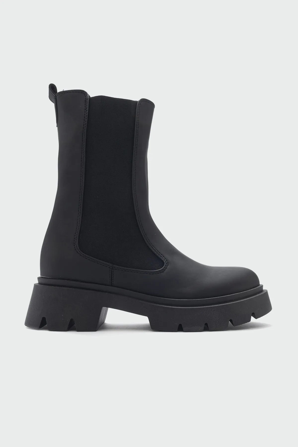 LuviShoes  Bald schwarze Damenstiefel
