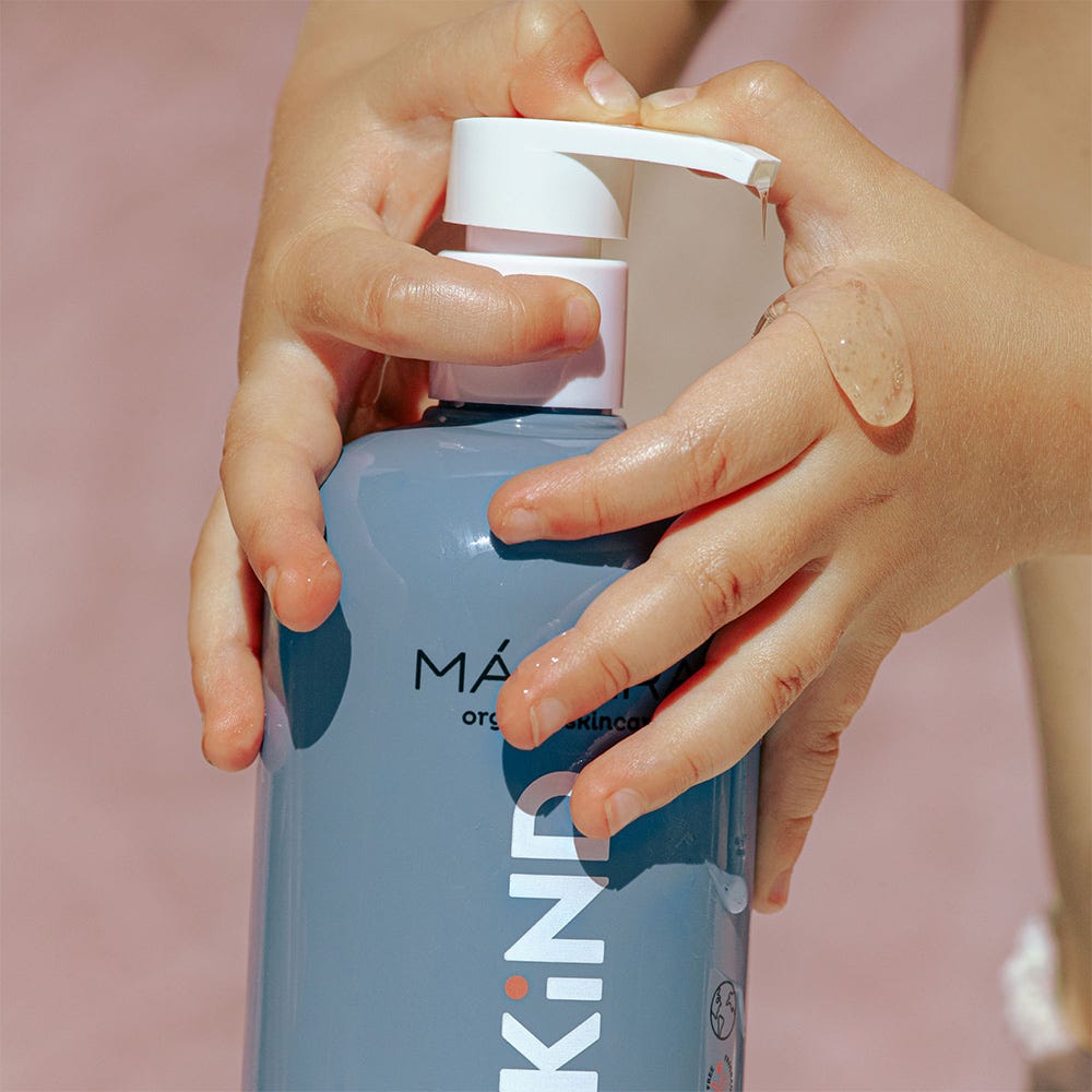 MÁDARA Kind sanftes Waschgel 390 ml