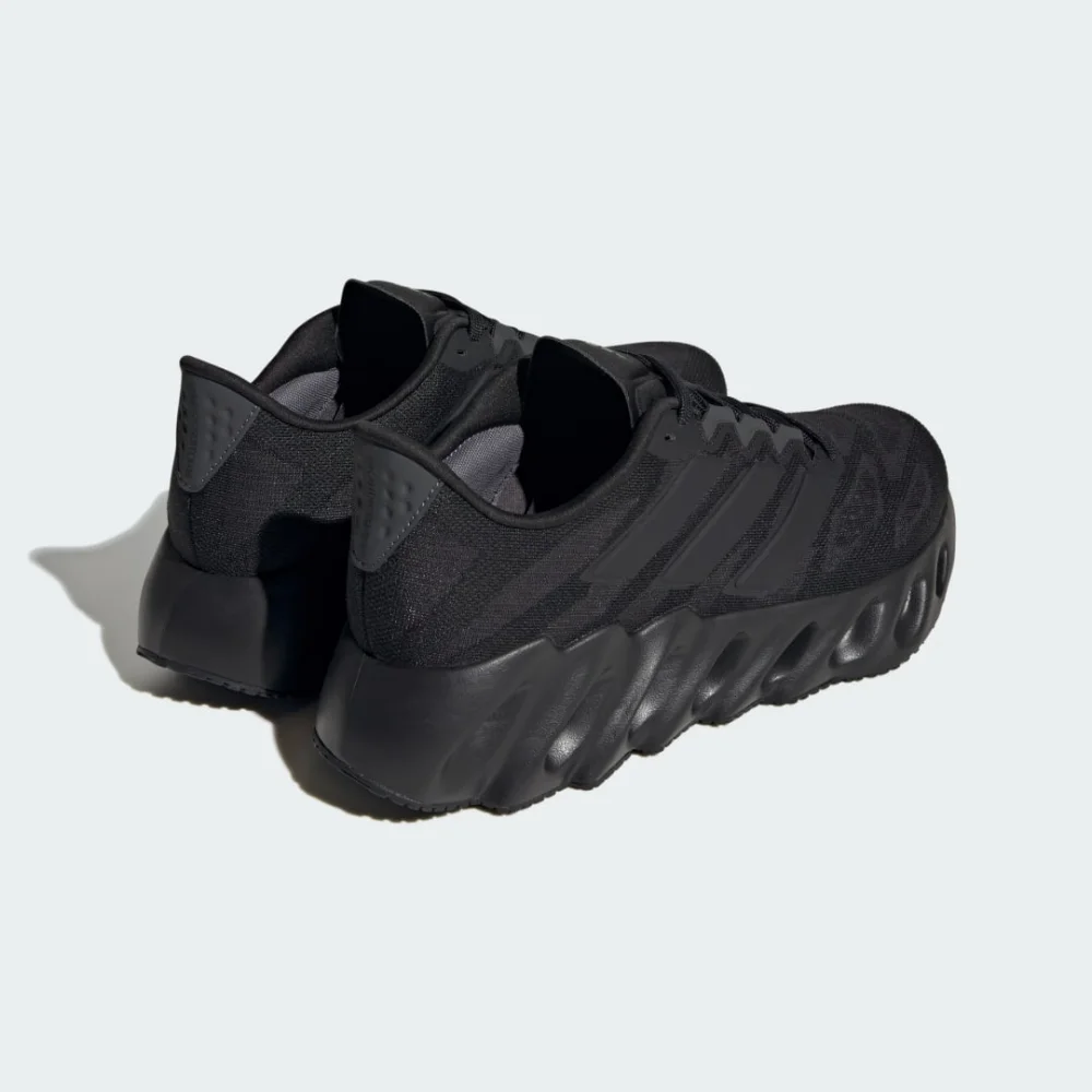 adidas Switch FWD ID1779 / schwarz