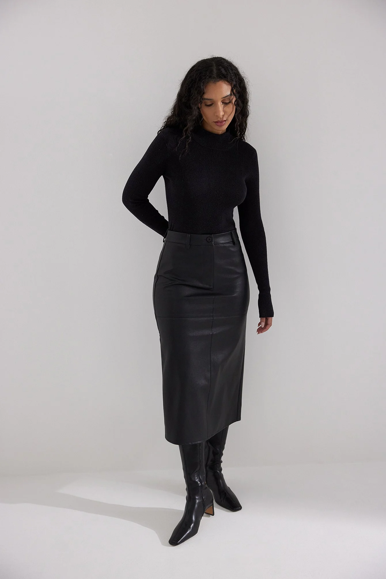 PU-Rock mit hoher Taille