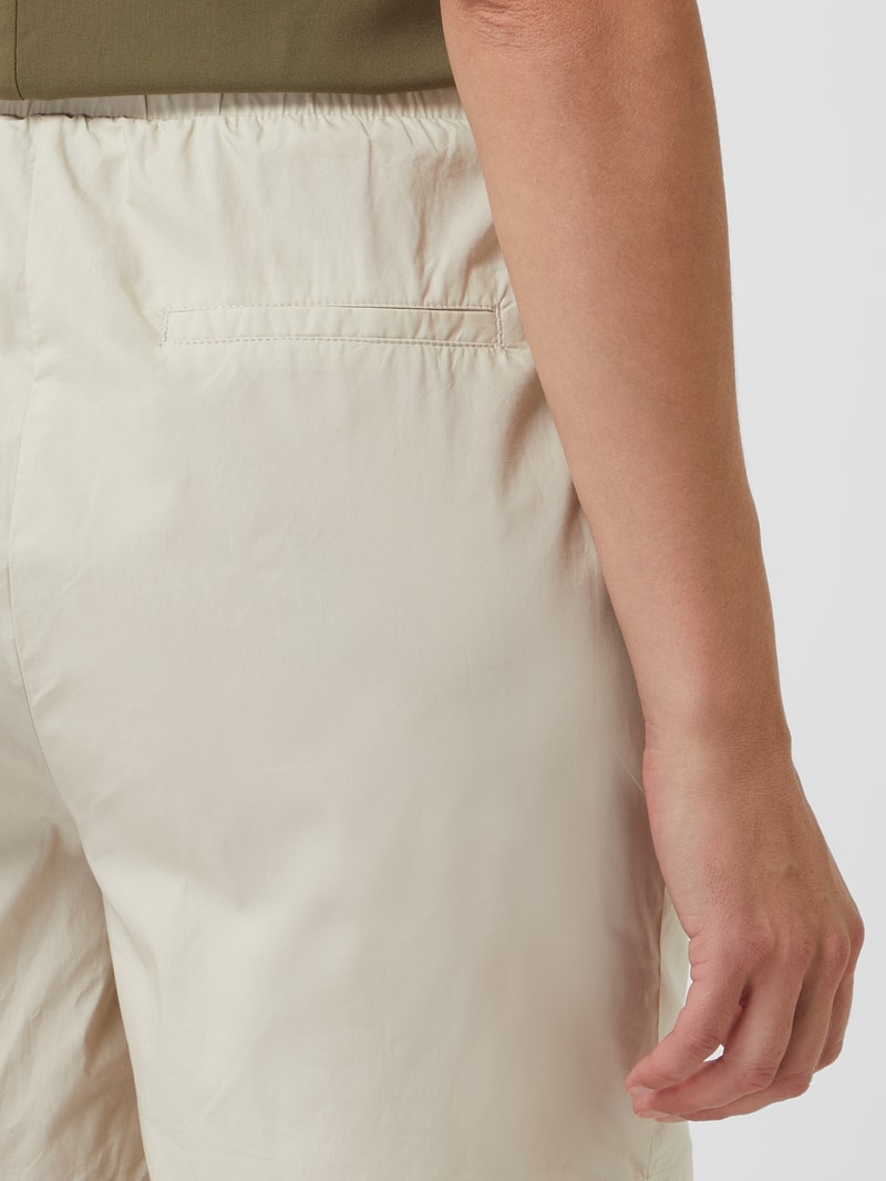 Loose Fit Shorts mit elastischem Bund in sand