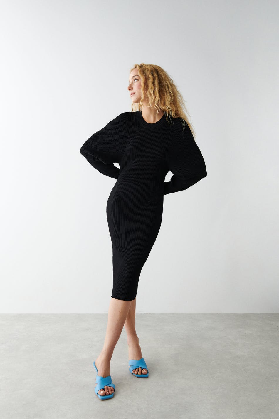 Klara knitted dress