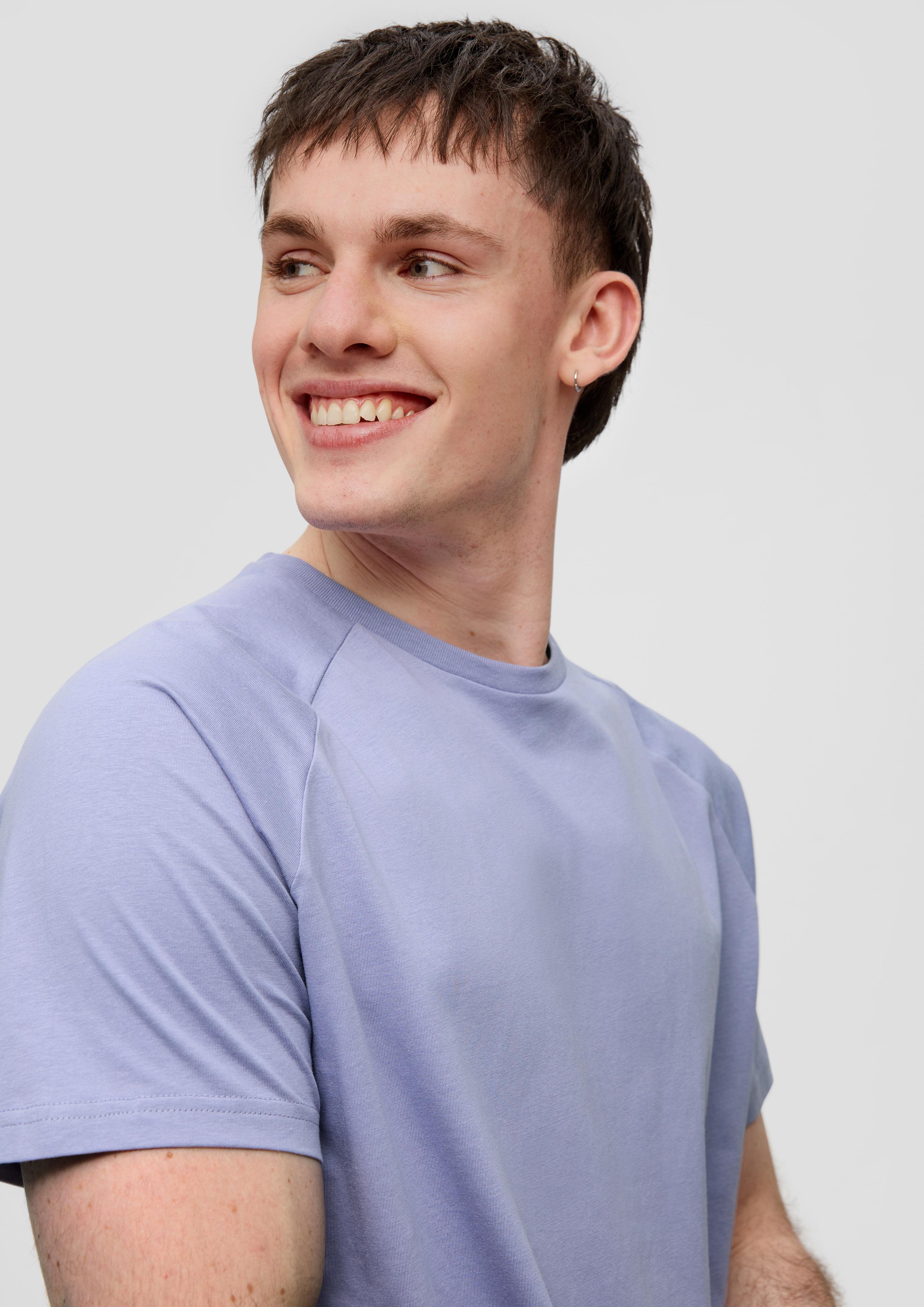 Klassisches T-Shirt aus reiner Baumwolle  2151901-4809