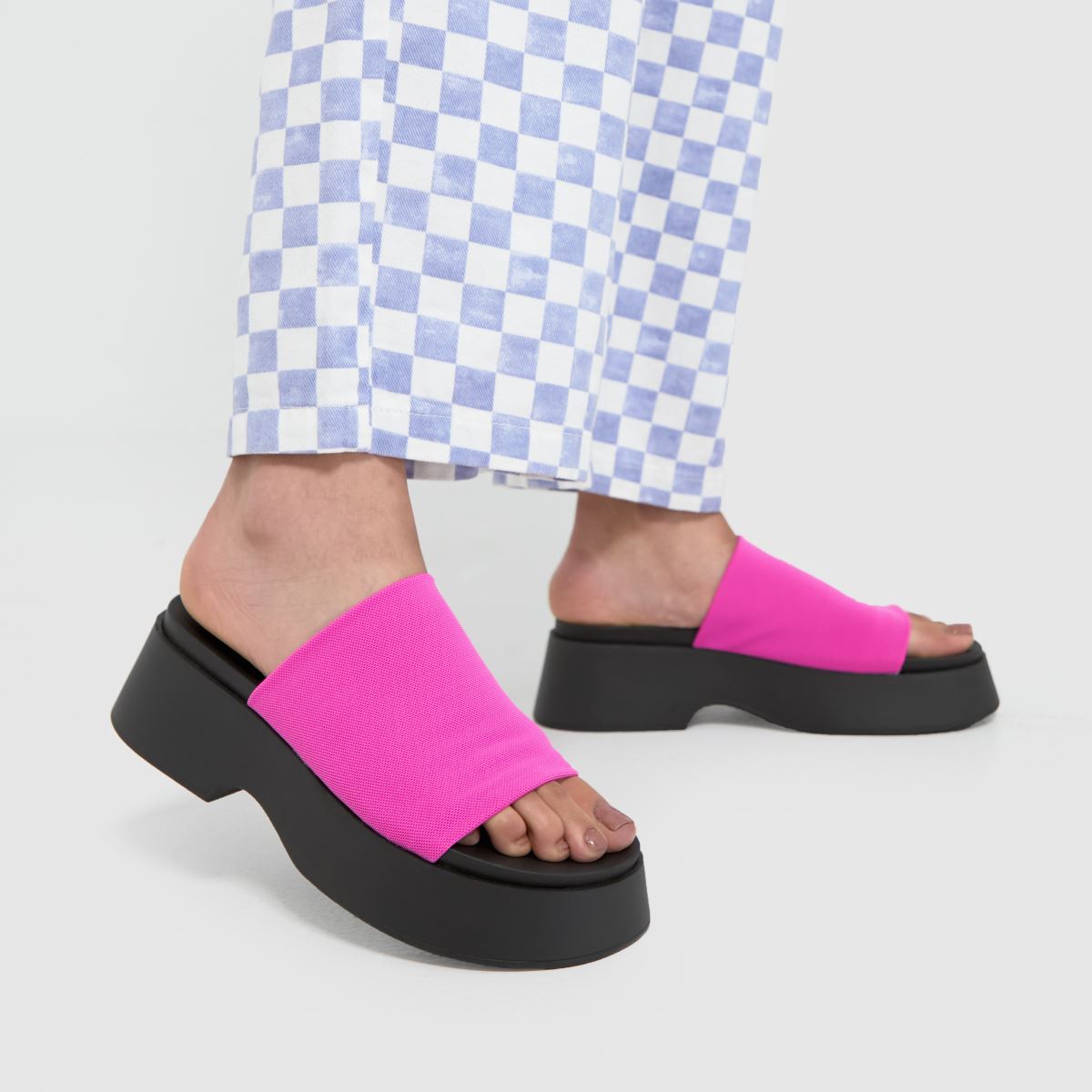 Sandály Steve Madden Throwback v růžové barvě