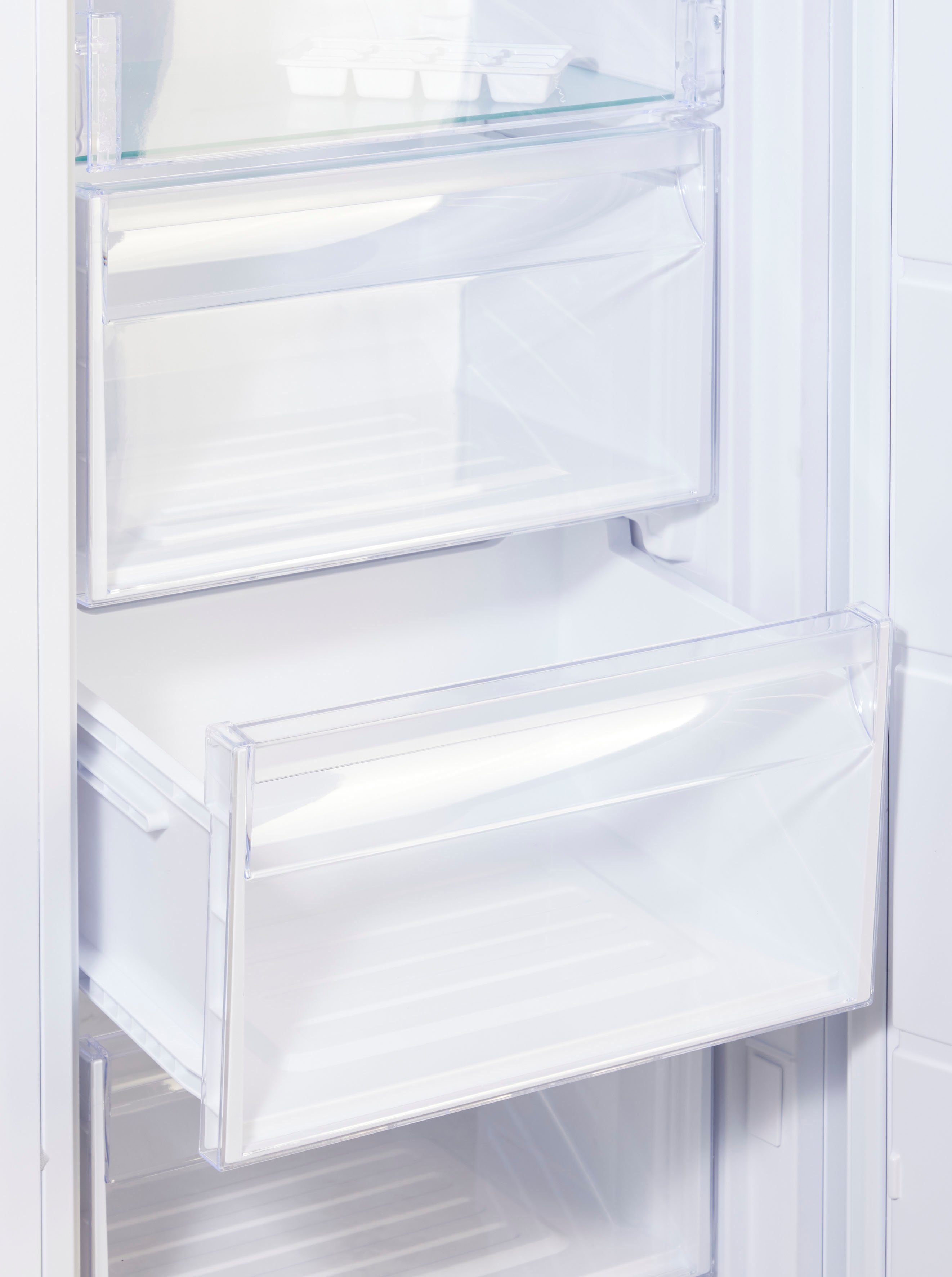 Amica Gefrierschrank GSN 324 160 W, 145,5 cm hoch, 54,0 cm breit, No Frost, Holiday-Schaltung, Inverter Kompressor
