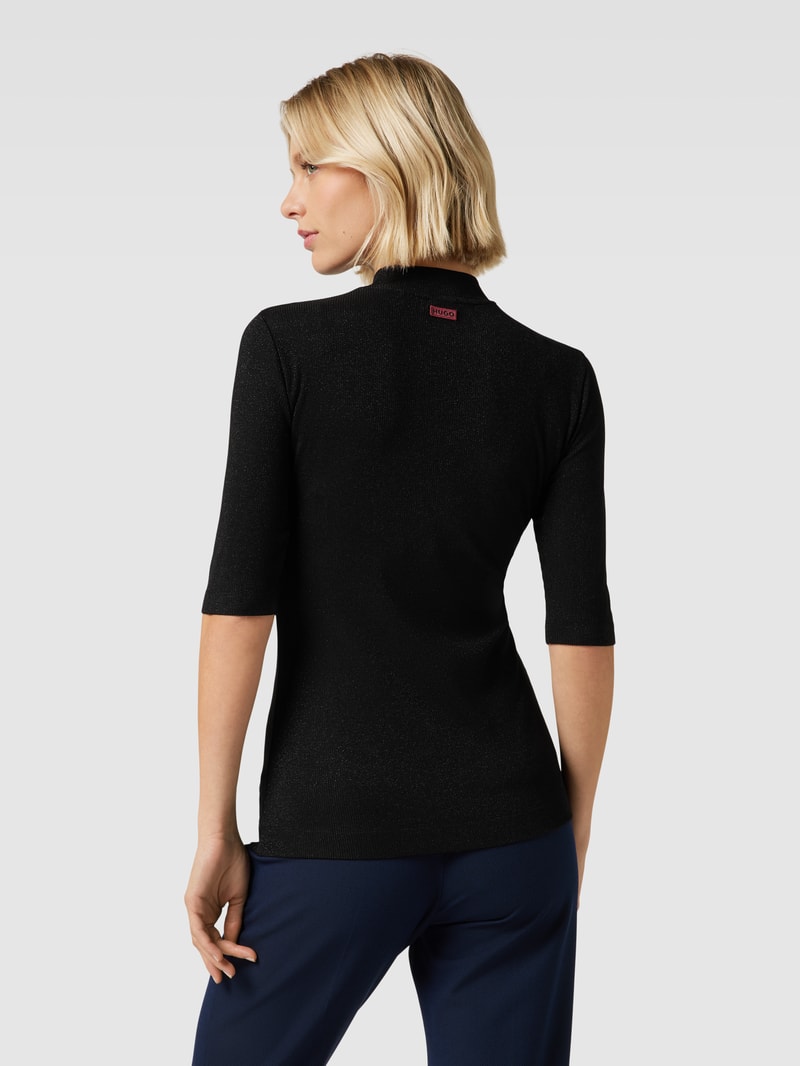 T-Shirt mit 1/2-Ärmel in schwarz