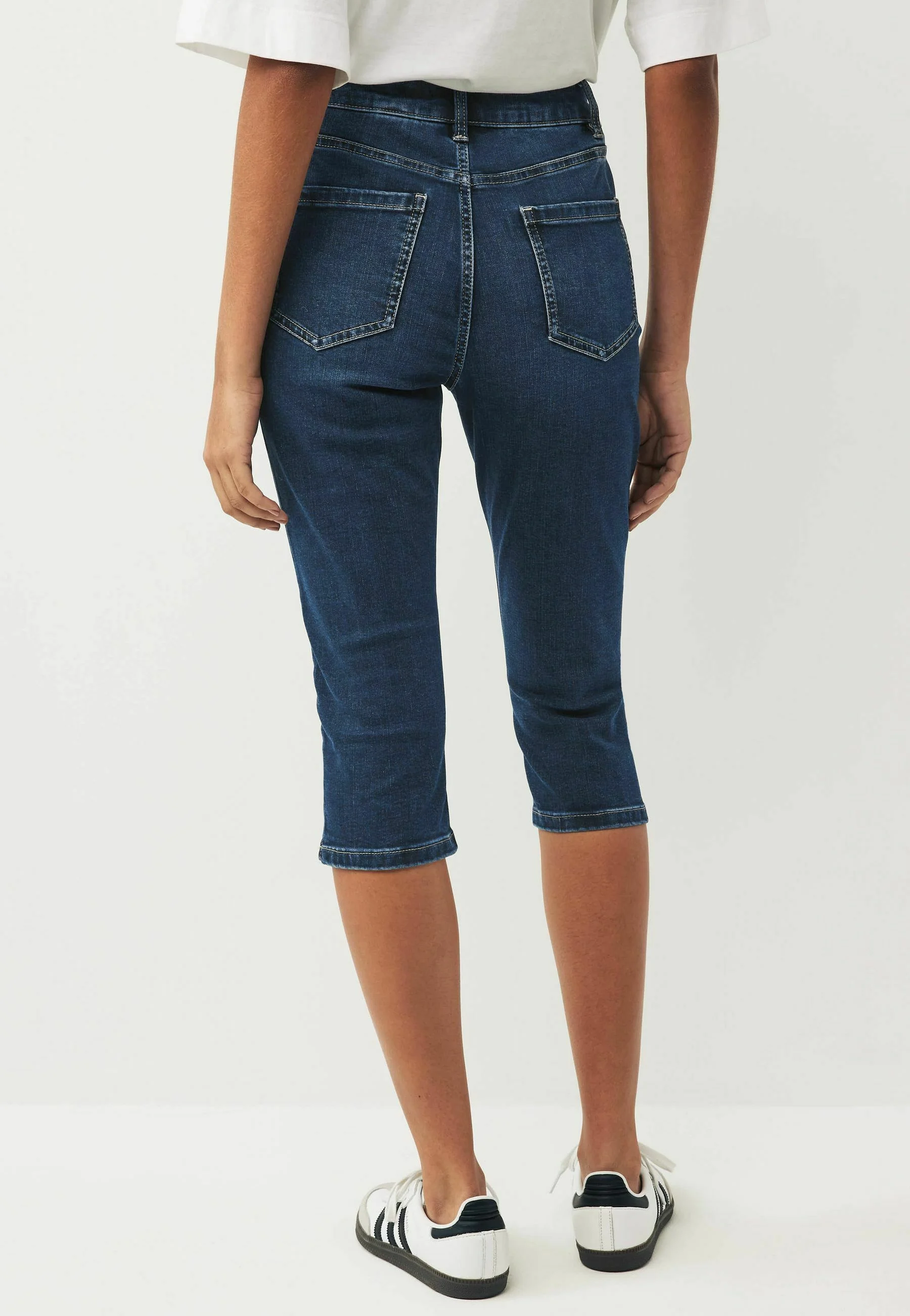 Próximos pantalones cortos de mezclilla