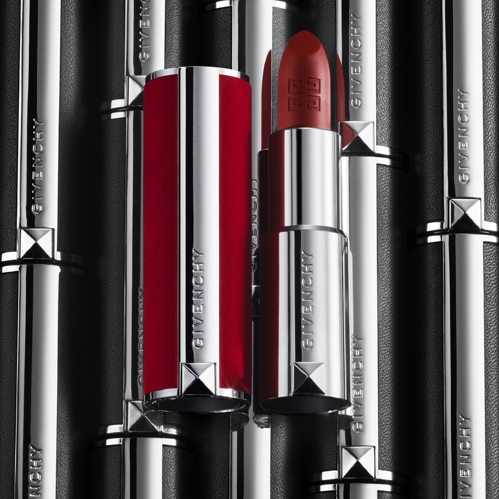 Givenchy LE ROUGE ROUGE À LÈVRES FINI MAT LUMINEUX, MAT POUDRÉ OU BRILLANT SCINTILLANT