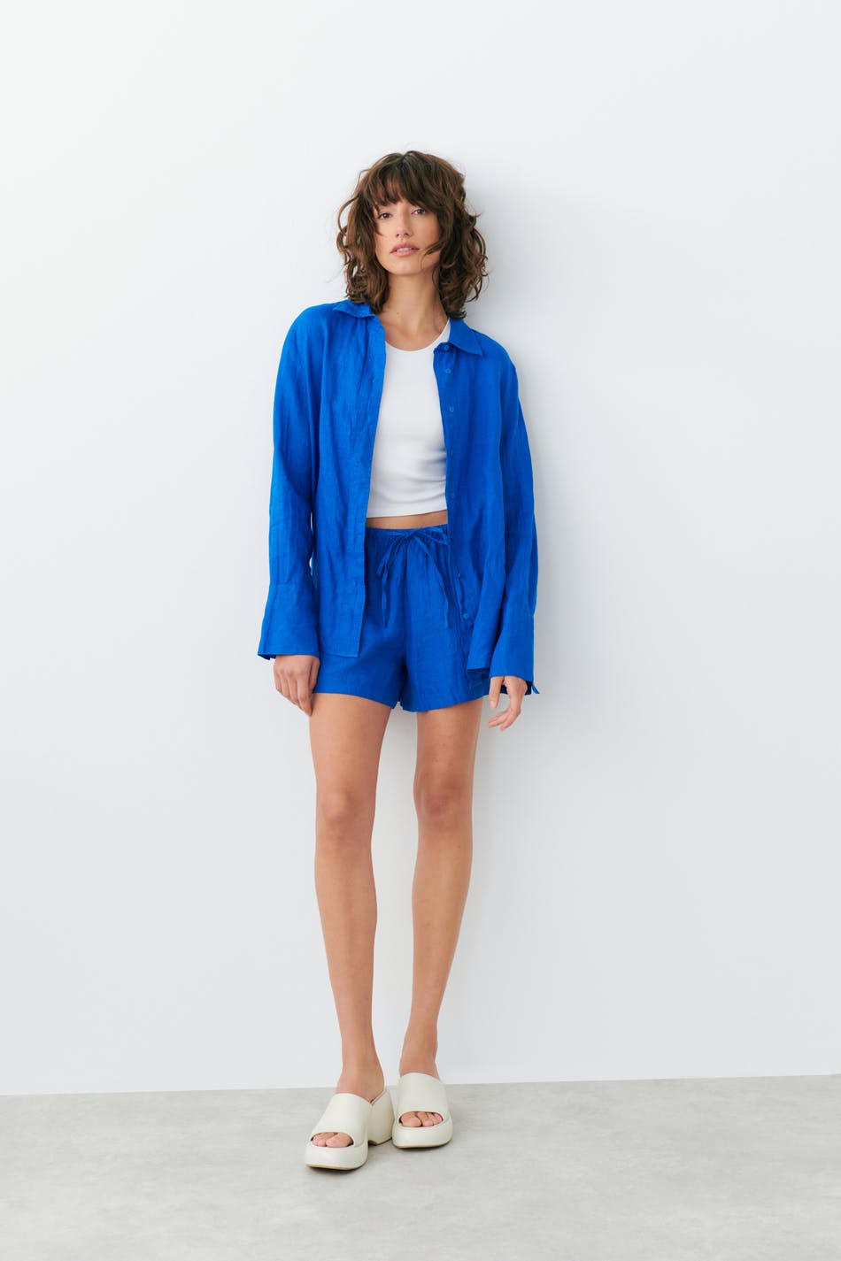 Disa linen shorts