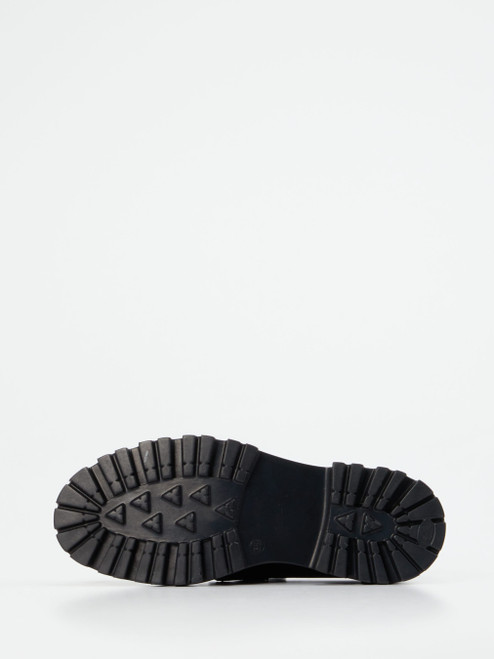 Slipper-15130090233 Konstantin Starke