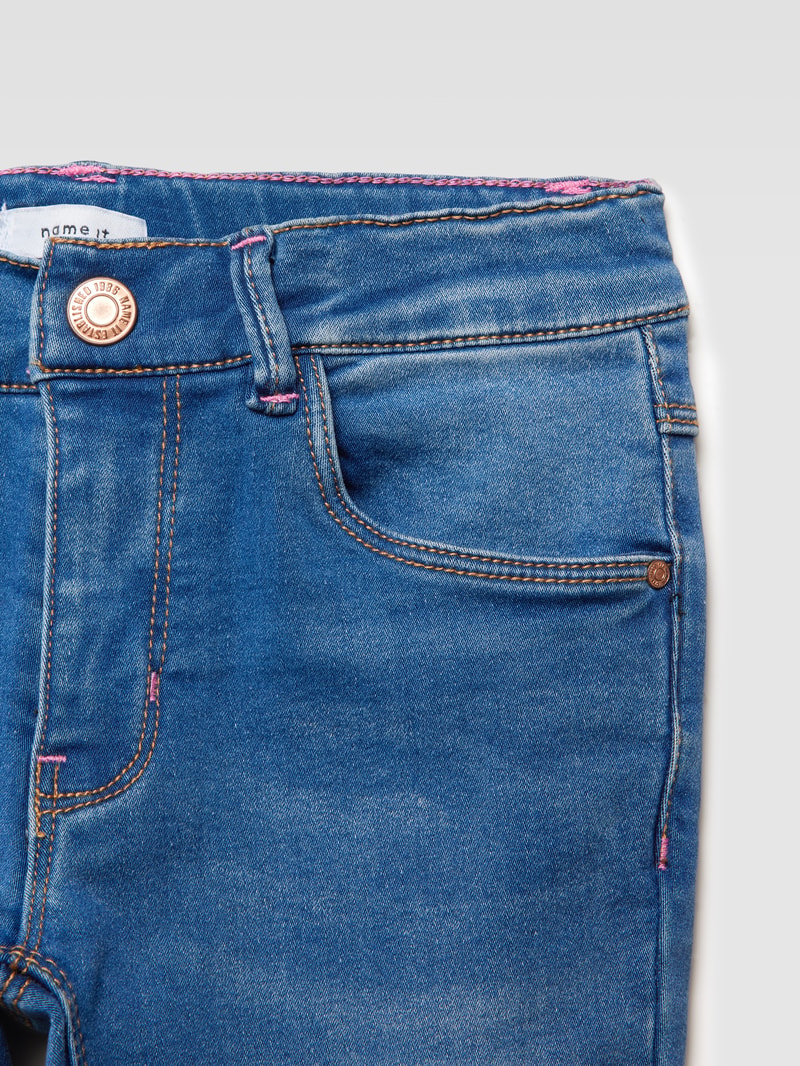 Jeans mit 5-Pocket-Design in jeans