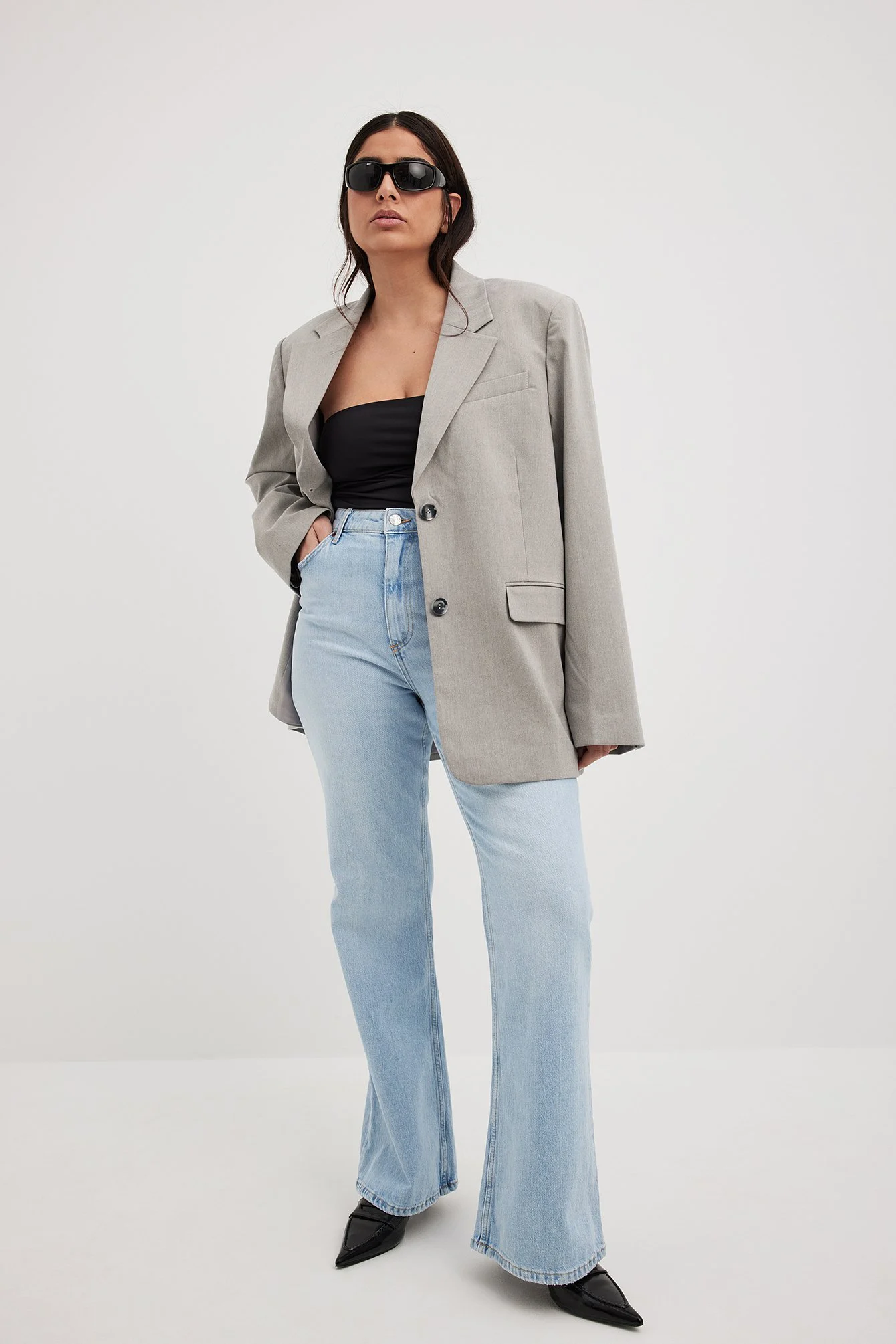 Ausgestellte Jeans mit hoher Taille