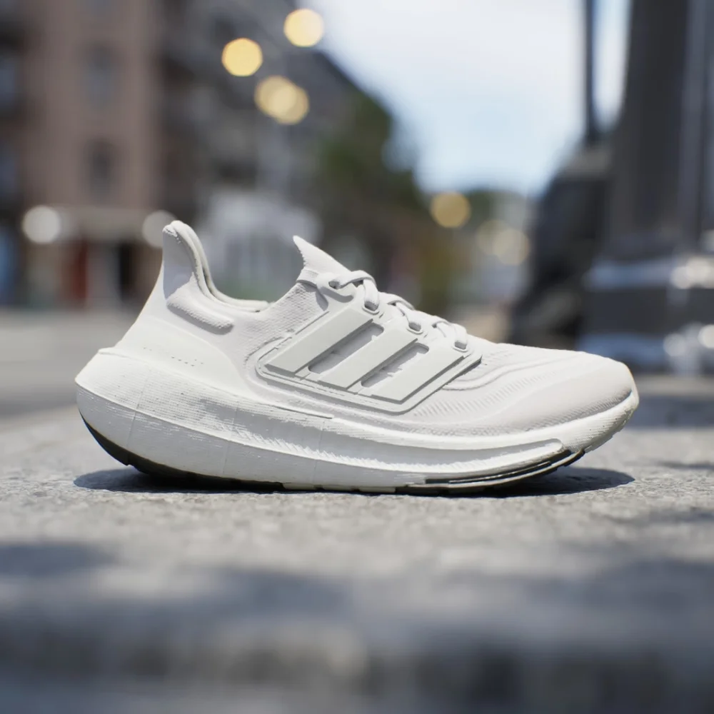 adidas Ultraboost Light GY9352 / weiss