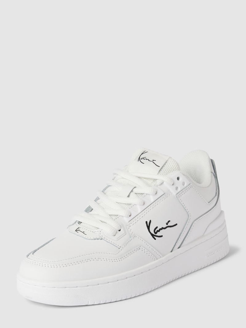 Sneaker mit Label-Stitching in weiss