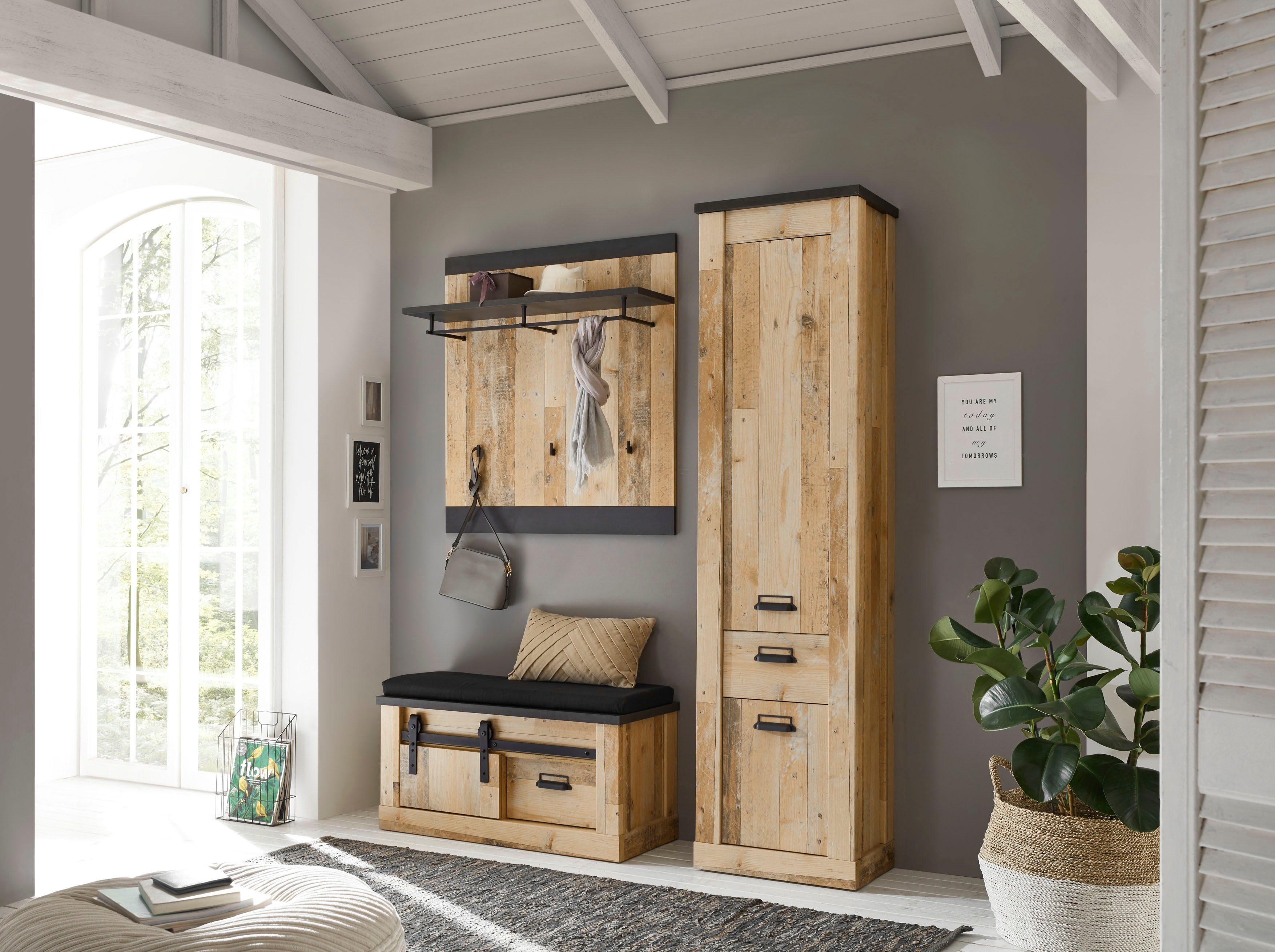 Home affaire Stauraumschrank SHERWOOD in modernem Holz Dekor, mit Apothekergriffen aus Metall, Höhe 201 cm