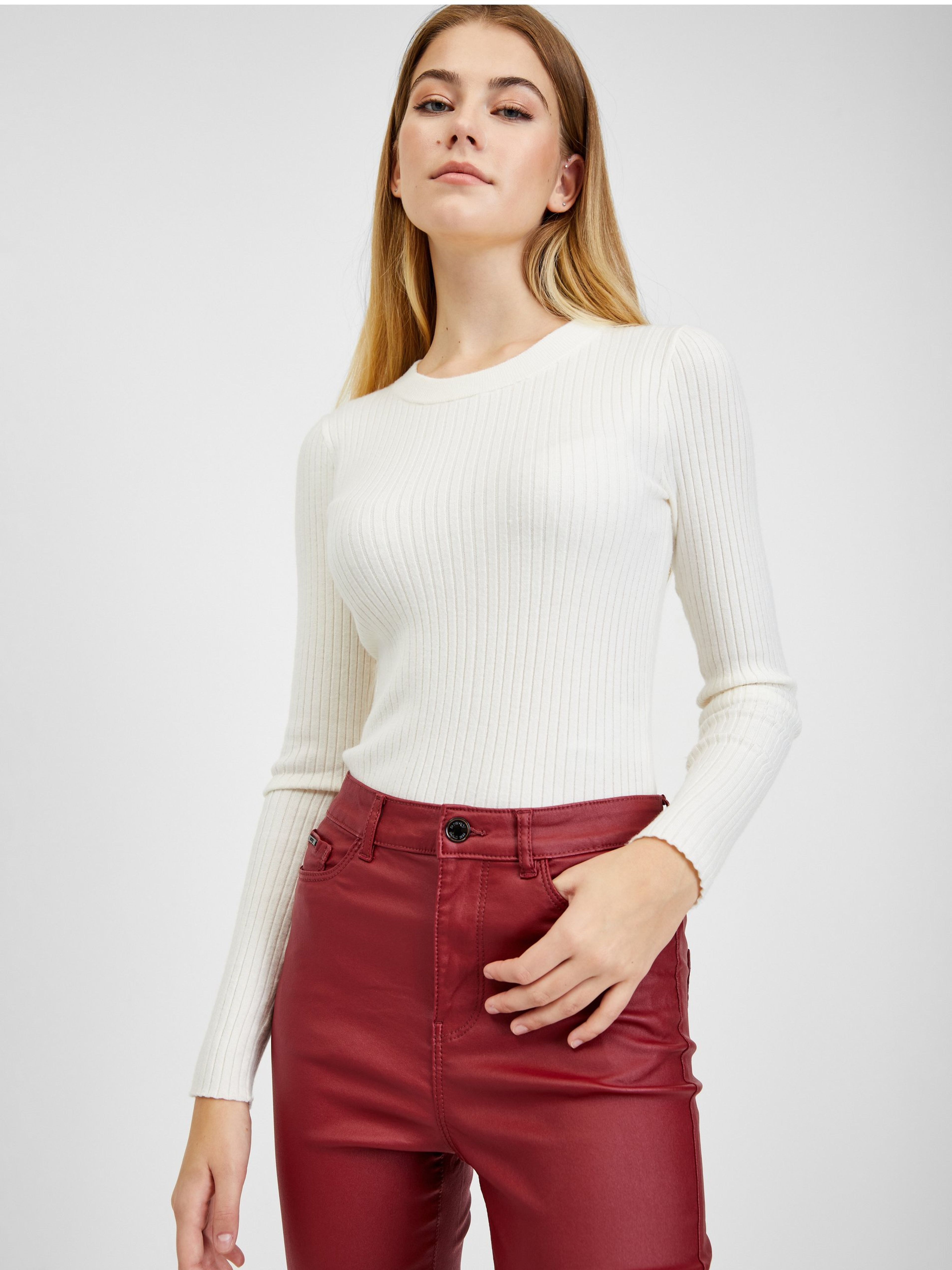 Burgunderfarbene Kunstlederhose Damen ORSAY