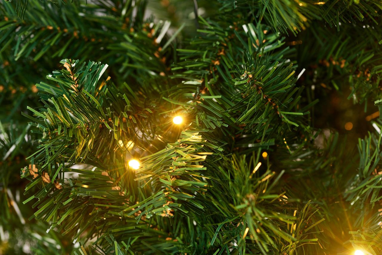 Innocom Künstlicher Tannenbaum 150 cm