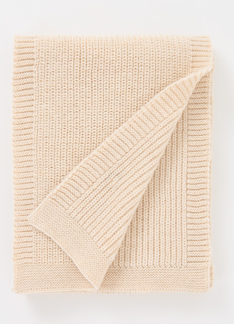 Eșarfă groasă din tricot merino Hvid Gustave, 140 x 20 cm