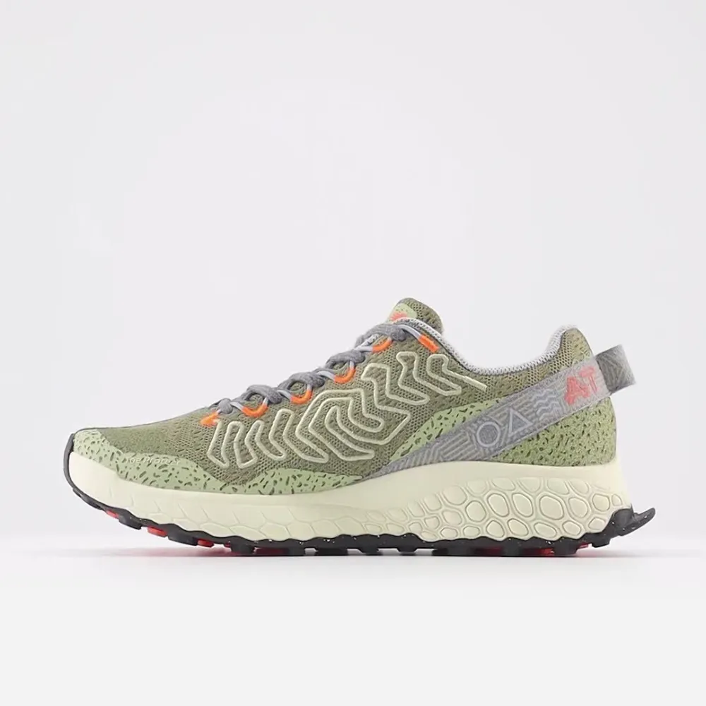 New Balance Fresh Foam X Hierro v7 Trail MTHIER7U / grün