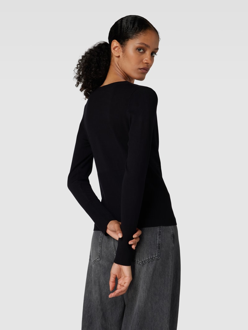 Strickpullover in Wickel-Optik in schwarz