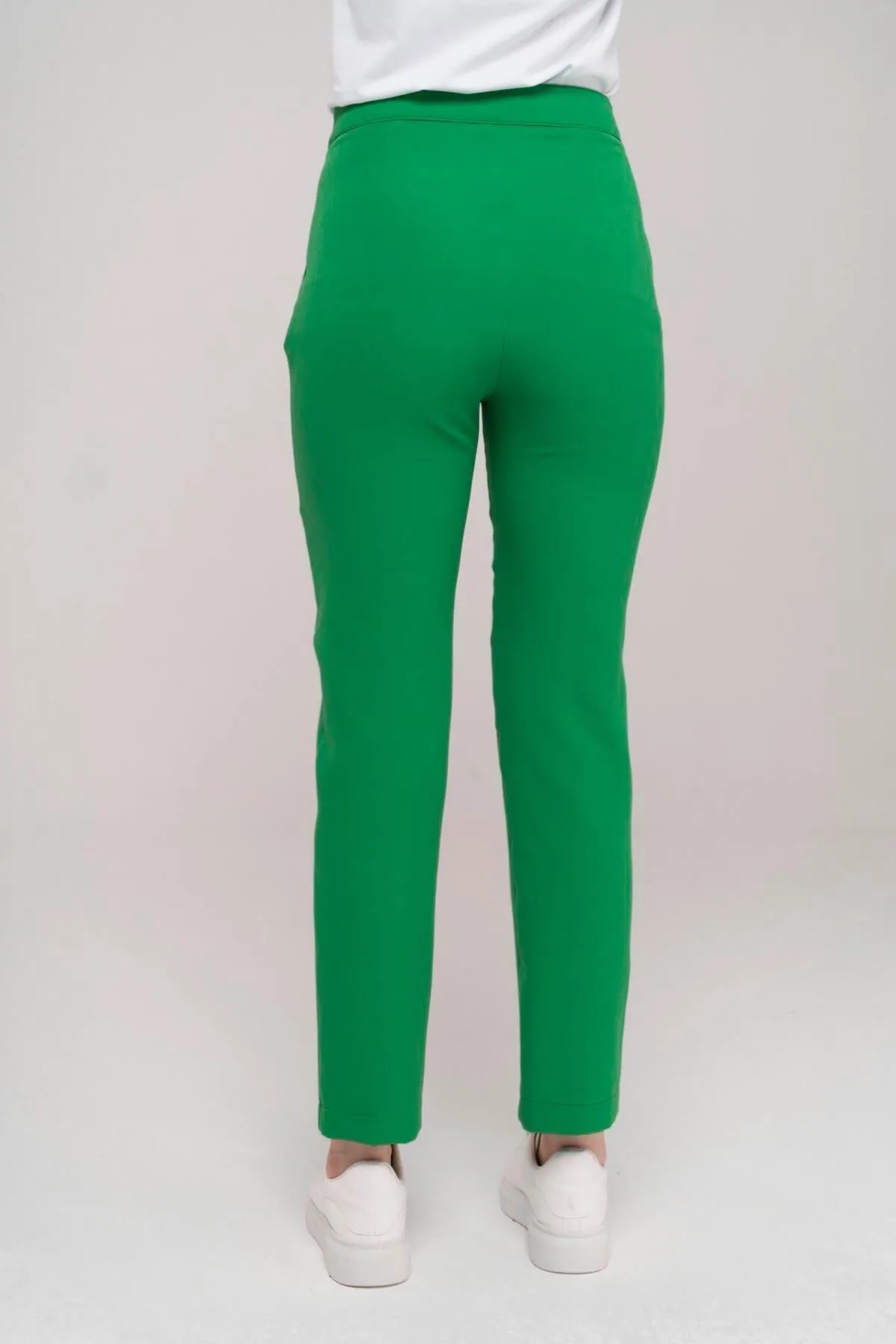Olcay  Enge Hose Grün 7559