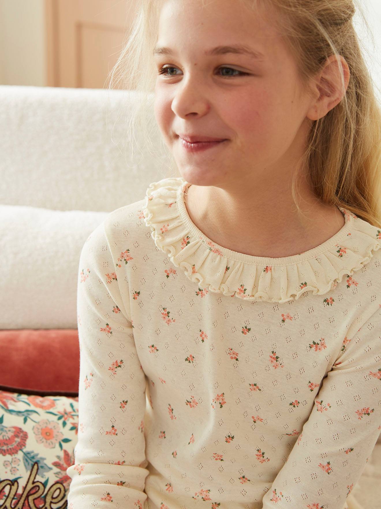 Pyjama fille en maille ajourée avec imprimé fleuri écru