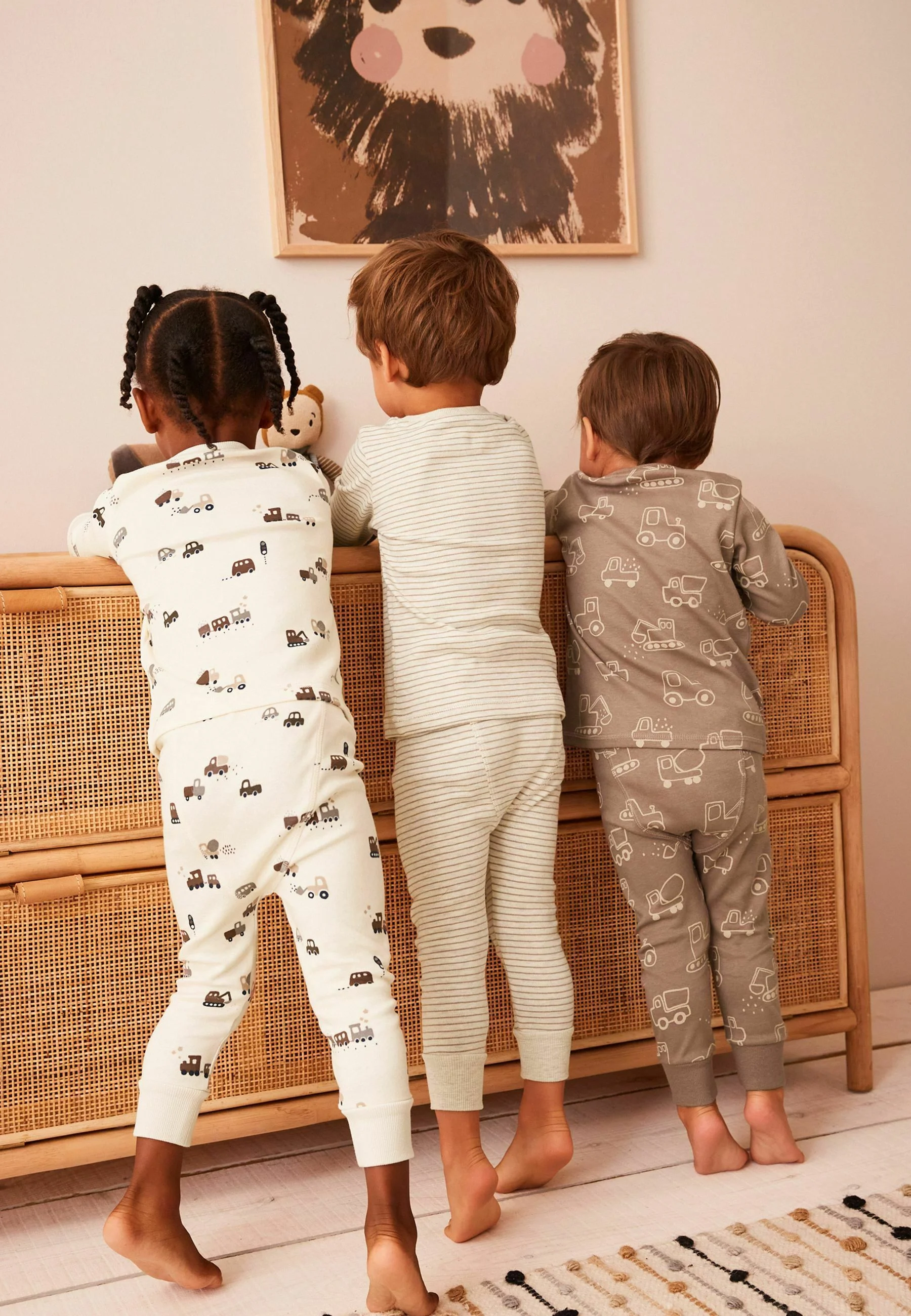 Siguiente SET DE 3 PIJAMAS SNUGGLE