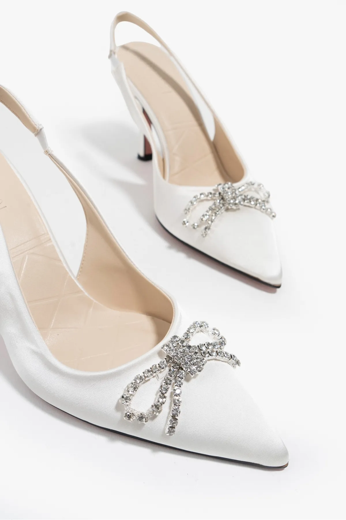 NİŞANTAŞI SHOES  Karina Sedef Satin Stone Detaillierte Damenschuhe mit Absatz