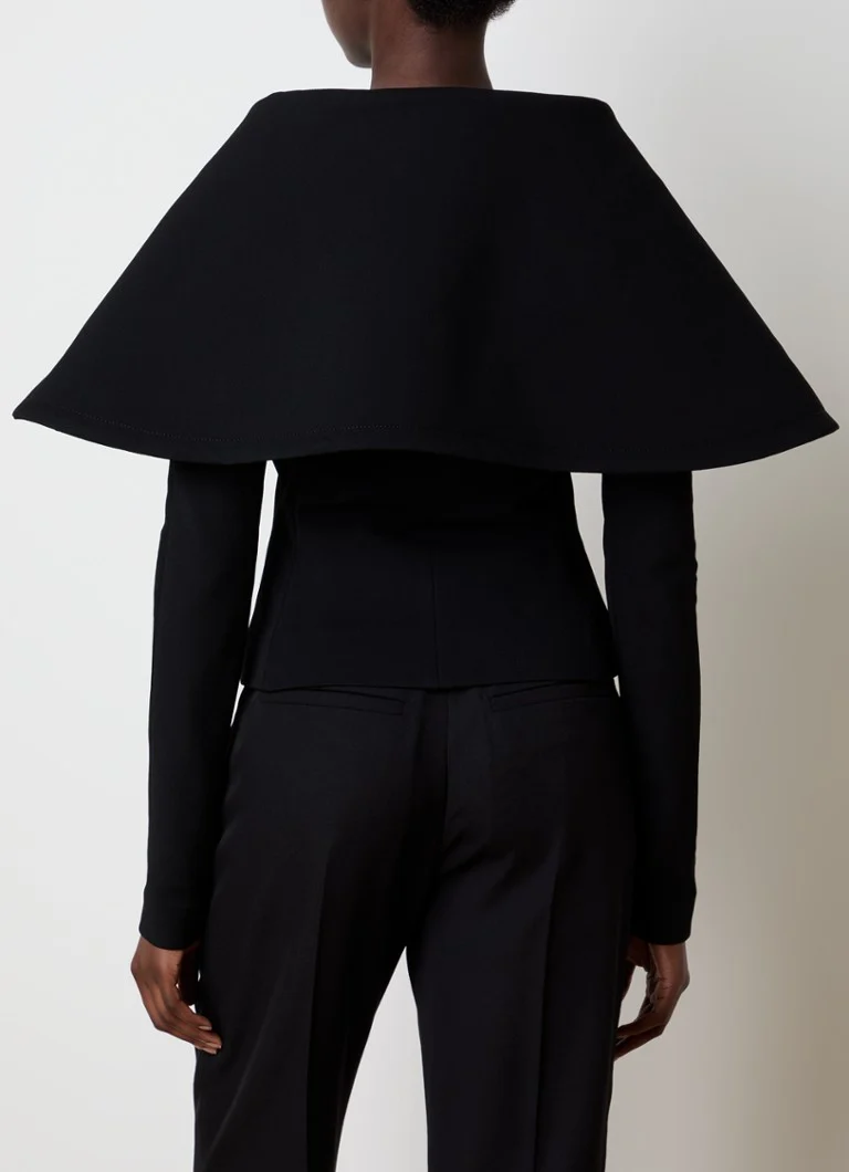 Jacquemus Giacca -bleiseri V-pääntiellä