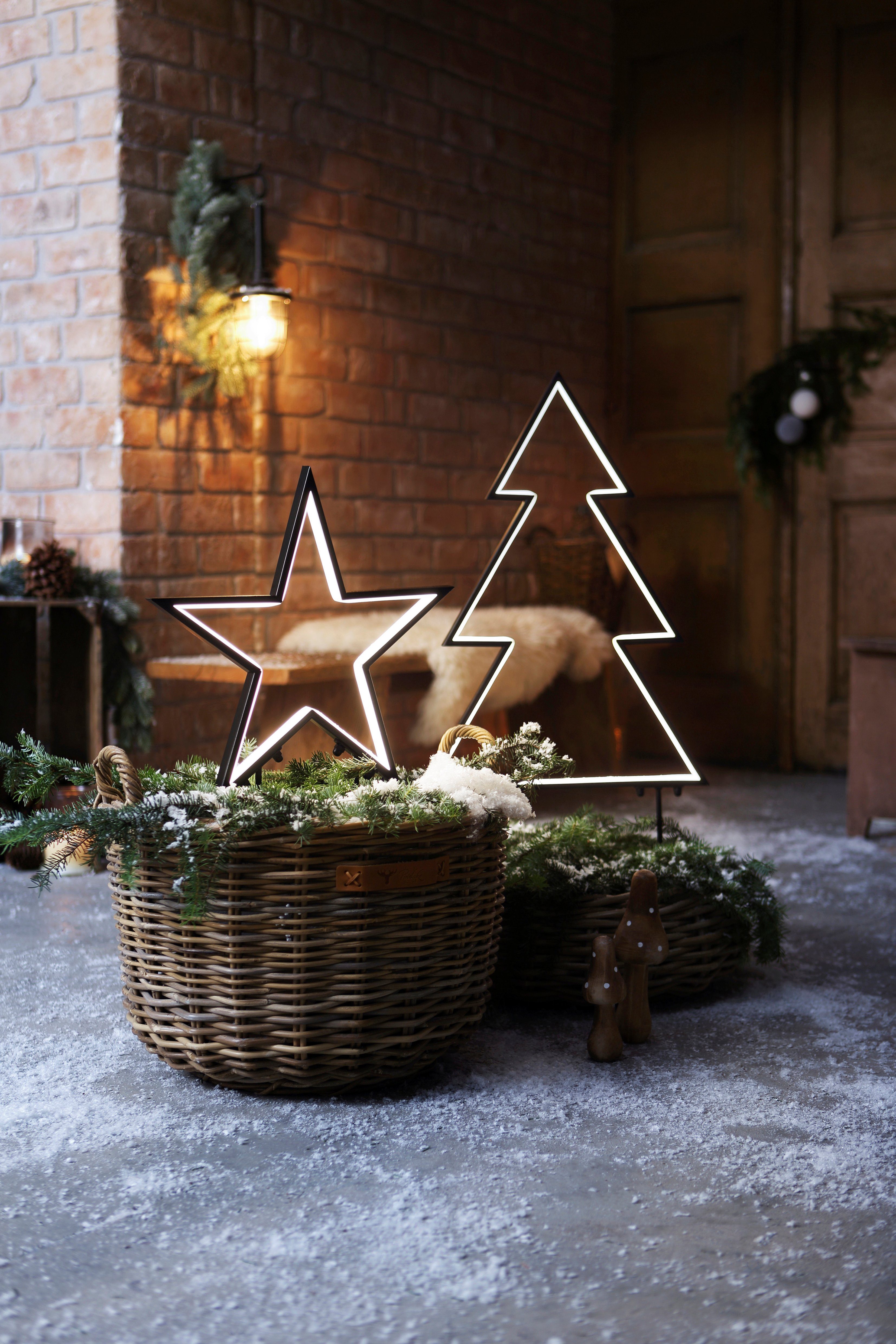 BONETTI LED Stern Weihnachtsstern, LED fest integriert, Warmweiß, aus Kunststoff und Metall, Weihnachtsdeko aussen