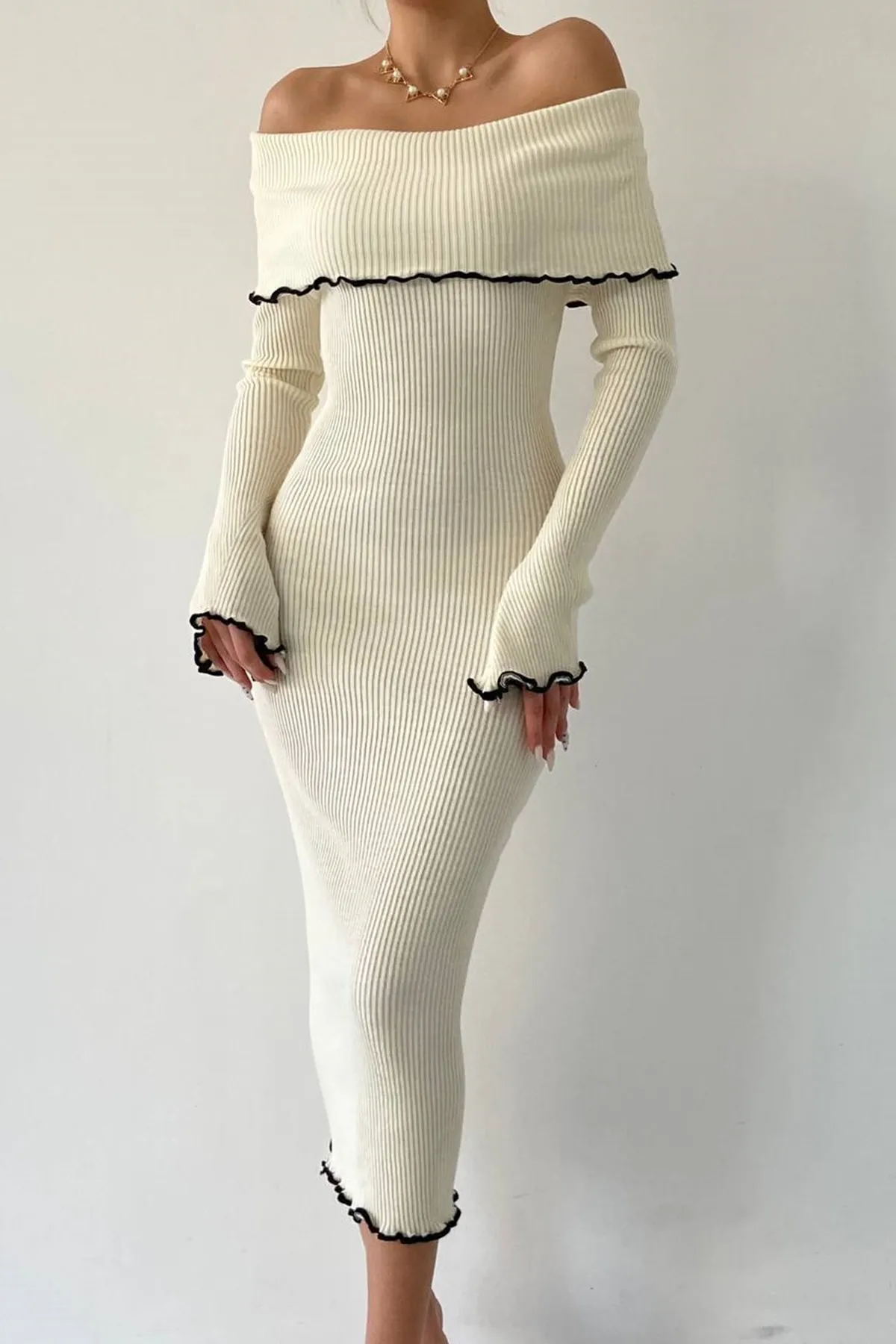 bayansepeti  Flexibler Strickstoff, Midi-Länge, trägerloser Kragen, lange Ärmel, Bleistiftdesign, beigefarbenes Strickkleid 175