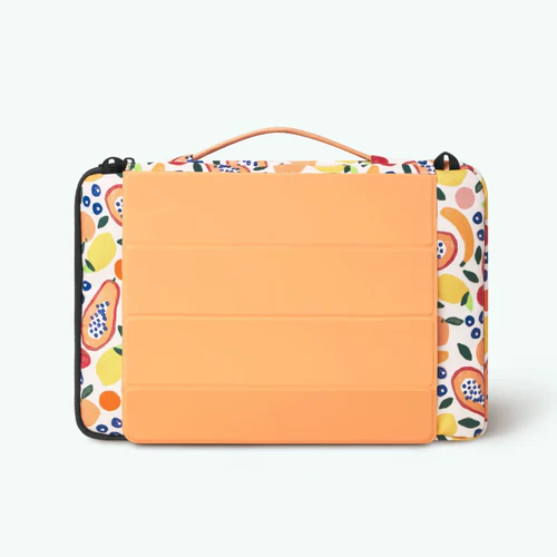 Lake Como 13/14 inch beige laptop sleeve