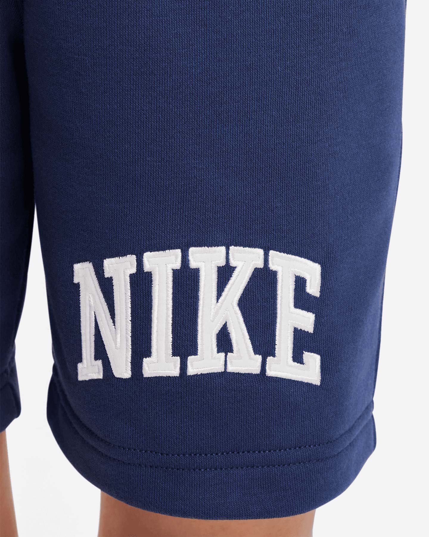Spodenki Nike Varsity Logo Jr HJ3135-410