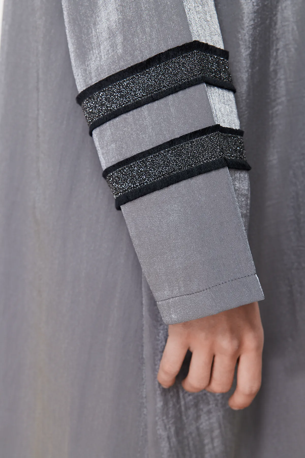 Trendyol Modest  Geräucherte, bestickte, glänzende, lange gewebte Mütze & Ferace & Abaya TCTSS24KF00004