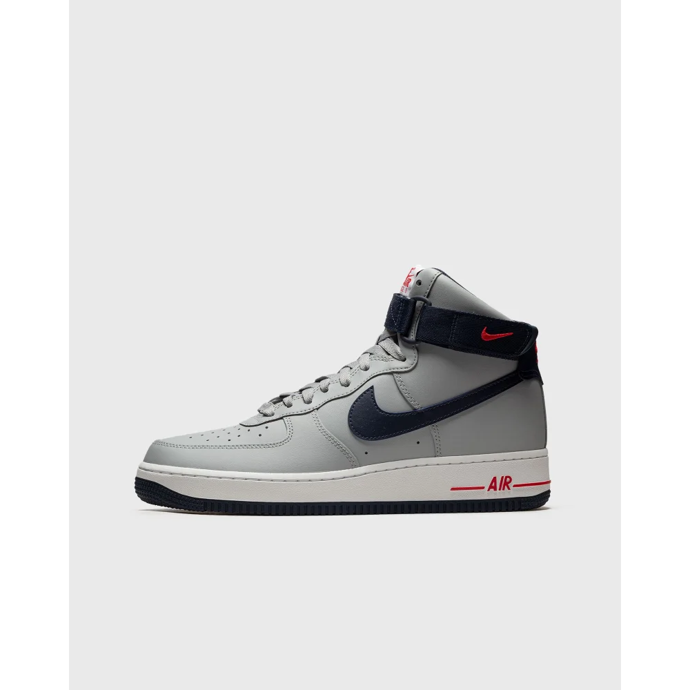 Nike Wmns Air Force 1 High QS Hi DZ7338-001 / grau