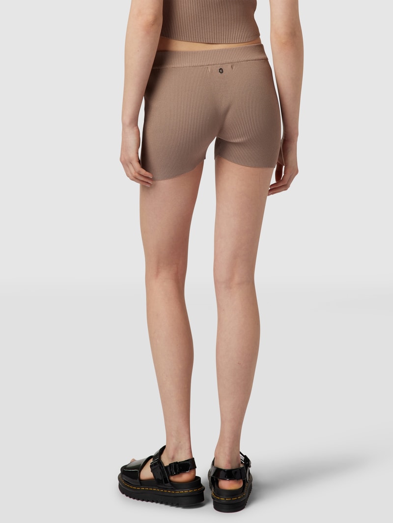 Shorts mit Rippenstruktur in schlamm