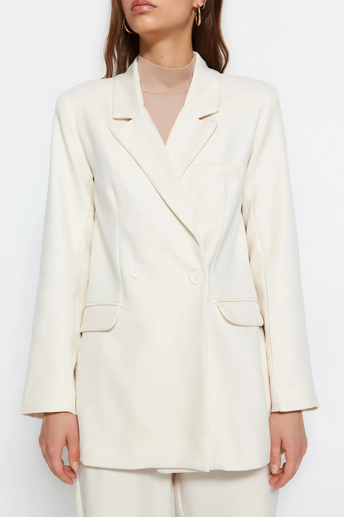 Trendyol Modest  Cremefarbenes Blazer-Jacken-Hosen-Gewebe-Bottom-Top-Set TCTAW23US00132