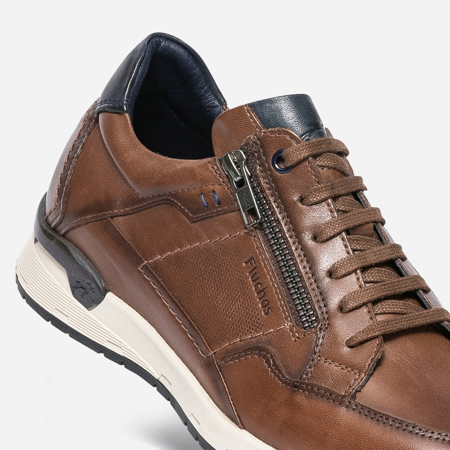 Tennis FLUCHOS marron en cuir avec zip