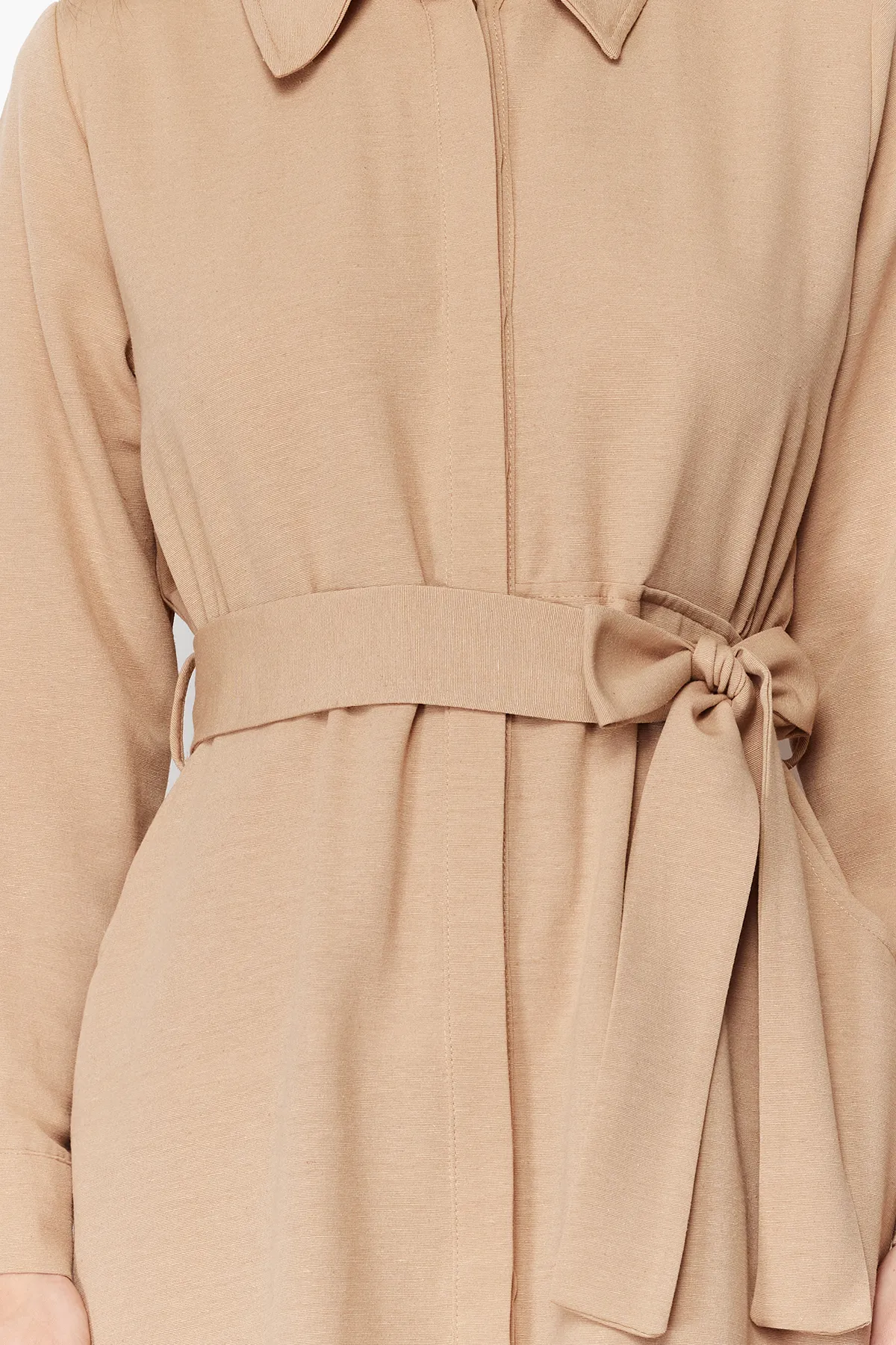 Trendyol Modest  Hellbeiges gewebtes Kleid in Leinenoptik TCTSS24EB00114